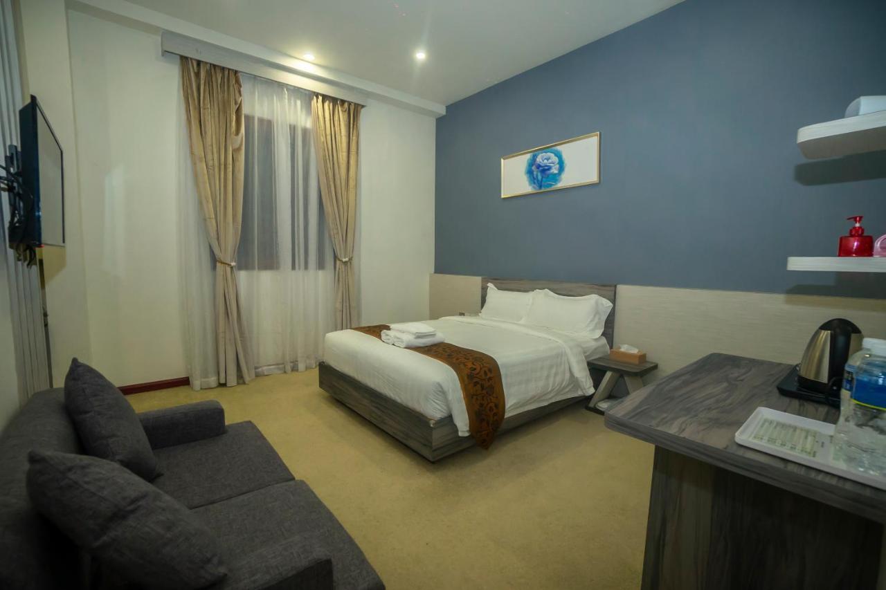 Green Rose Hotel Batam 외부 사진