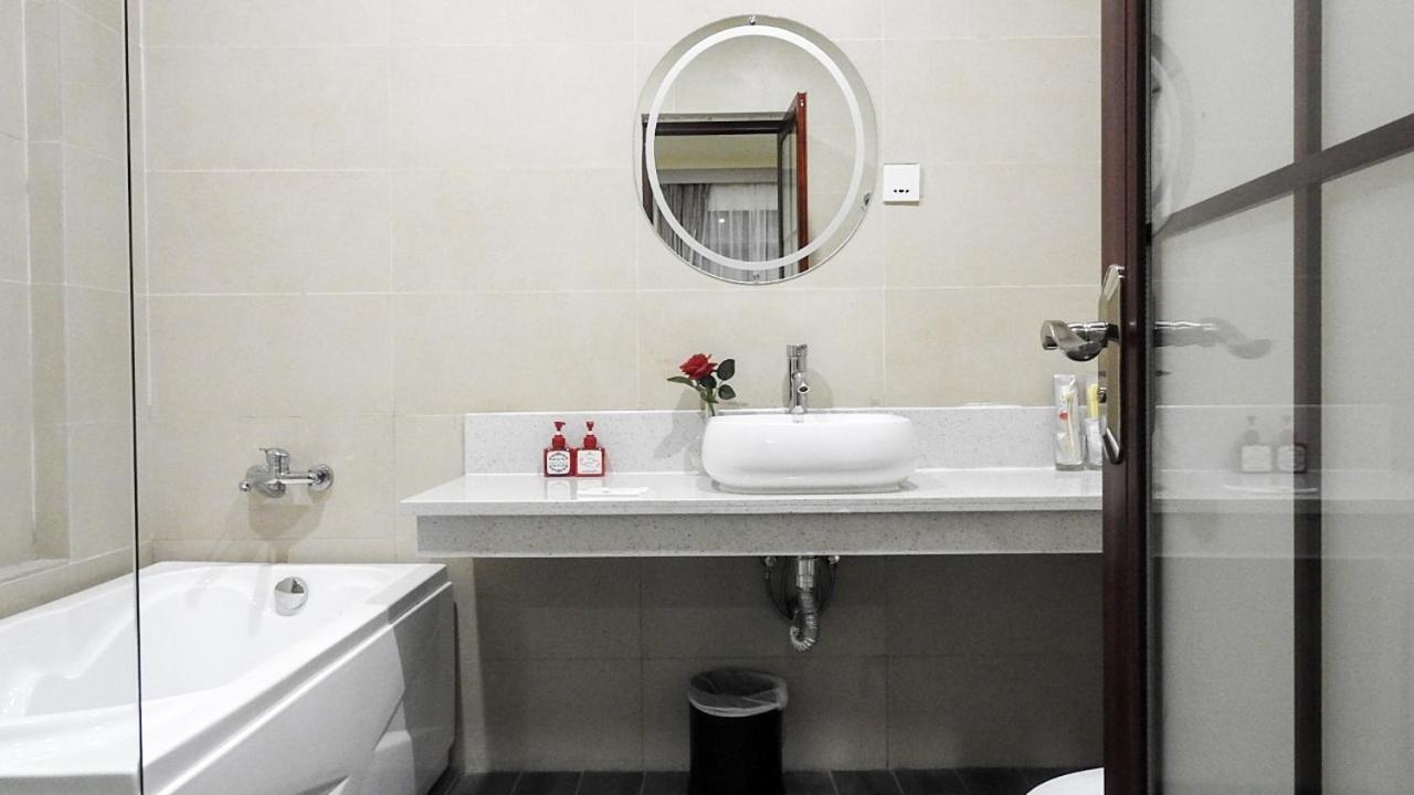 Green Rose Hotel Batam 외부 사진