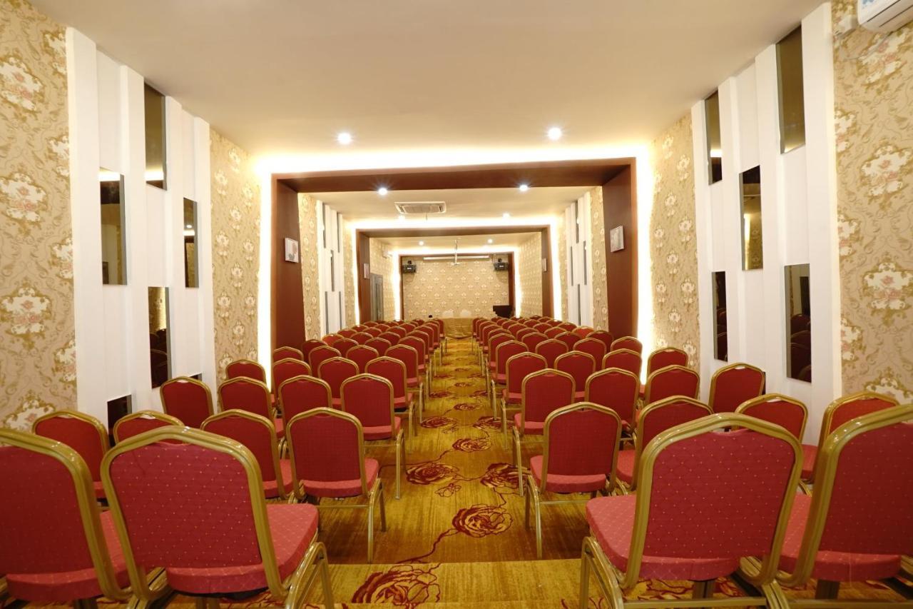 Green Rose Hotel Batam 외부 사진